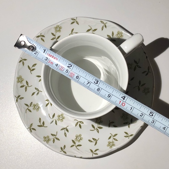 Vintage MEAKIN J & G flat cup & saucer set - Picture 7 of 8